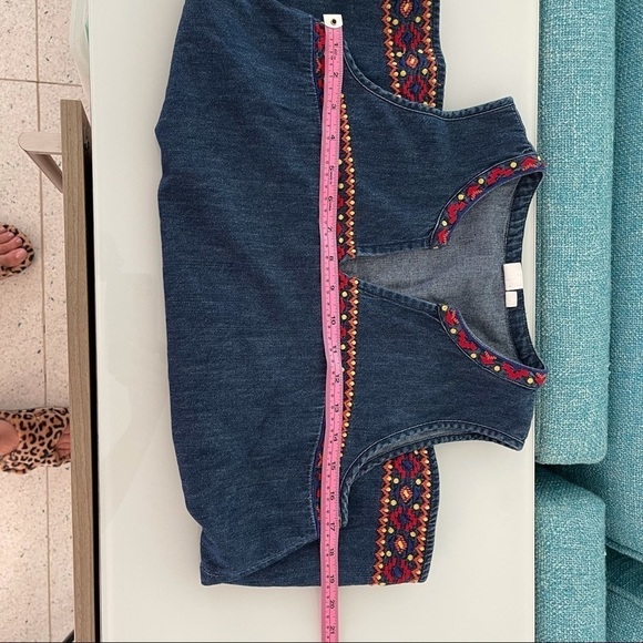 Gap Crop Top Size XS Womens Embroidered Denim Sleeveless Cotton V Neck Blue Red - Picture 10 of 11